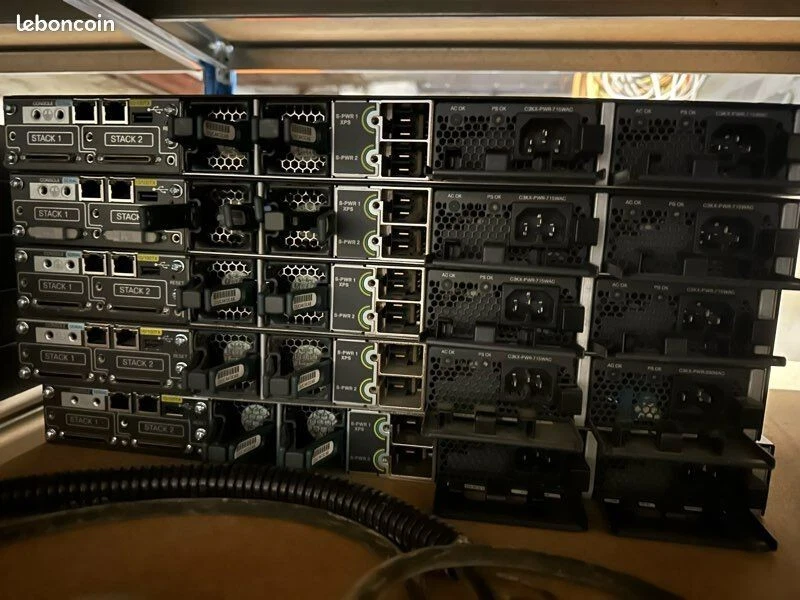 Cisco Catalyst 3750X-48P 48 Ports PoE+ stackable - Photo 2/2