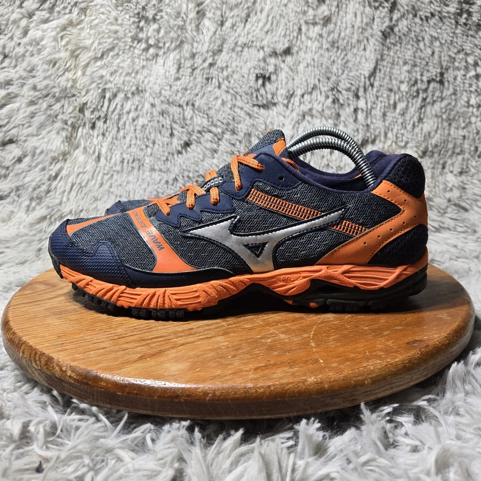 Mizuno Wave Ascend 8 Mens Size 9 UK 8 Trail Running Shoes Orange/Blue Trainers - Image 2 of 4