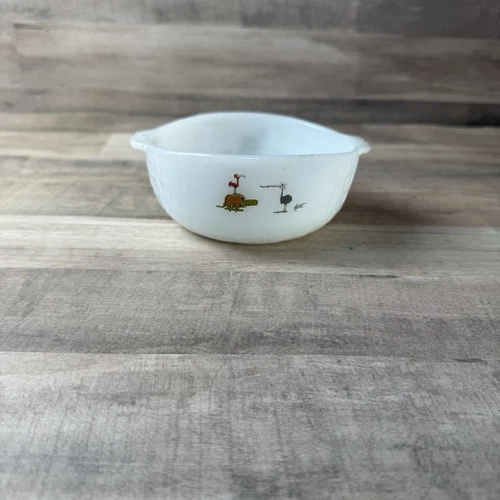 Vtg FIRE KING Anchor Hocking BC Caveman Dinosaur Johnny Hart Grog Cereal Bowl