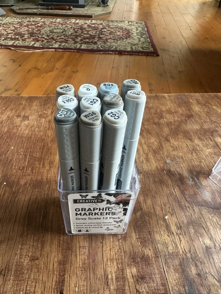 Used Art/Colouring Supplies - image 3 of 4