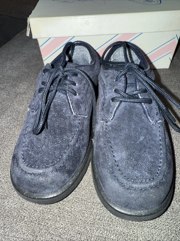 Zapatos de vestir de gamuza azul para niños pequeños talla 6 1/2 W Hush Puppies Nordstrom Foto 2 de 4