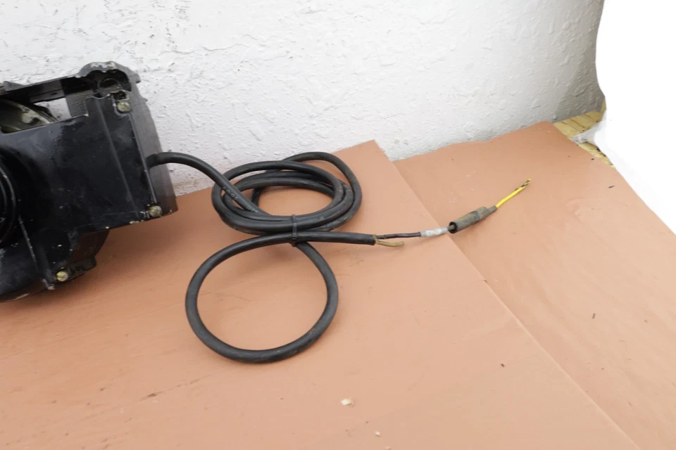 1976 Mercruiser 470 3.7L Glastron 177 AG Outboard OEM Engine Remote Control - Image 3 of 4