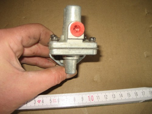 Airtex RD379 Made in USA Pumpe von der Bundeswehr BW Fiat ? F 104 ? Tornado 416 - Picture 6 of 7