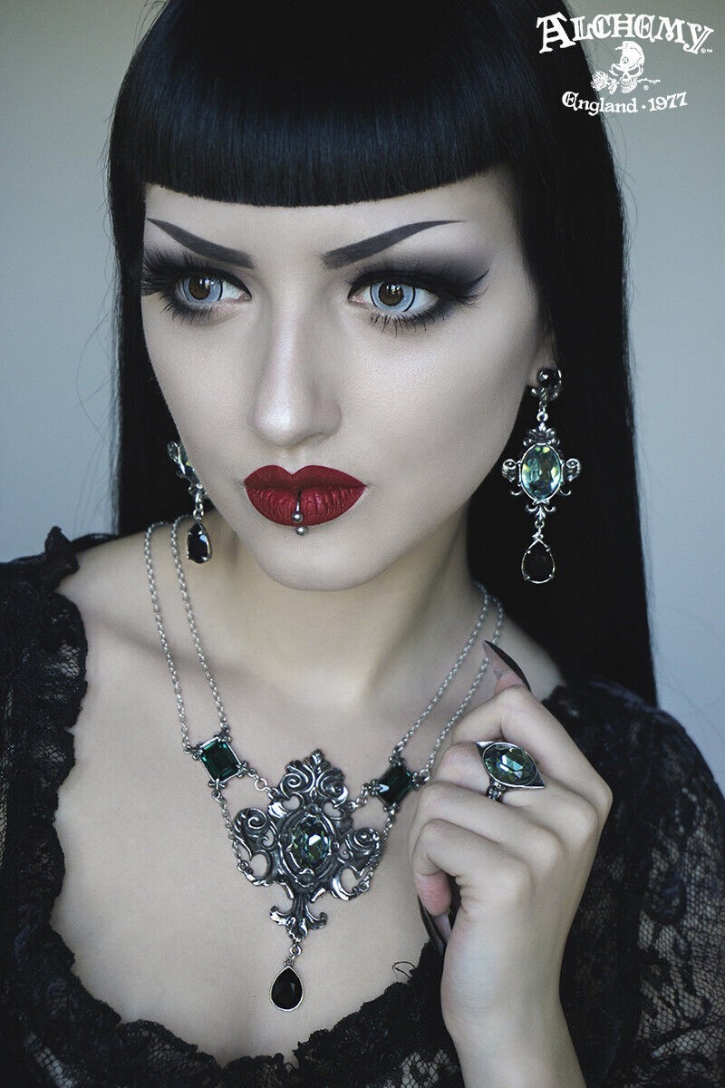 アクセサリー ALCHEMY GOTHIC: The Temptation Of Havva Amazon.com: Alchemy Gothic Infinite Love Pendant Necklace