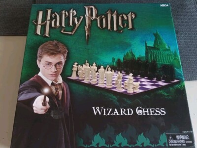 HARRY POTTER WIZARD CHESS SET WARNER BROS Borders Exclusive NECA 