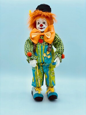World of Clowns, Coco Clown Green, 36cm Porcelain Clown WC032  UK