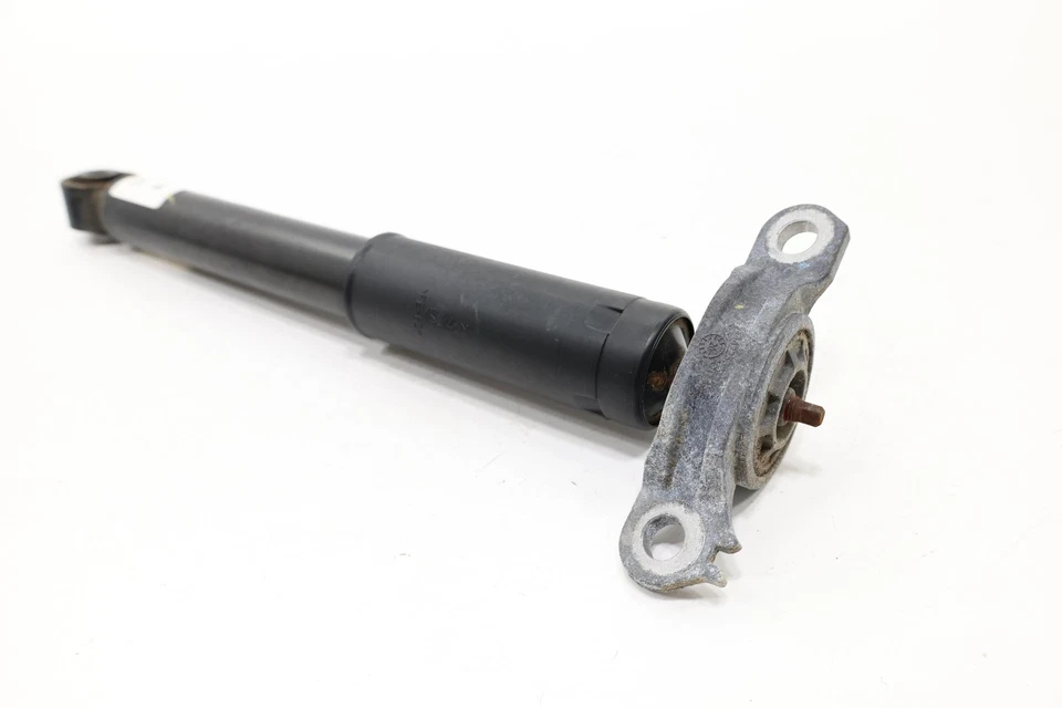 2020 - 2025 CHRYSLER VOYAGER REAR LEFT SIDE SHOCK STRUT ABSORBER OEM 68484078AA - Image 2 of 4