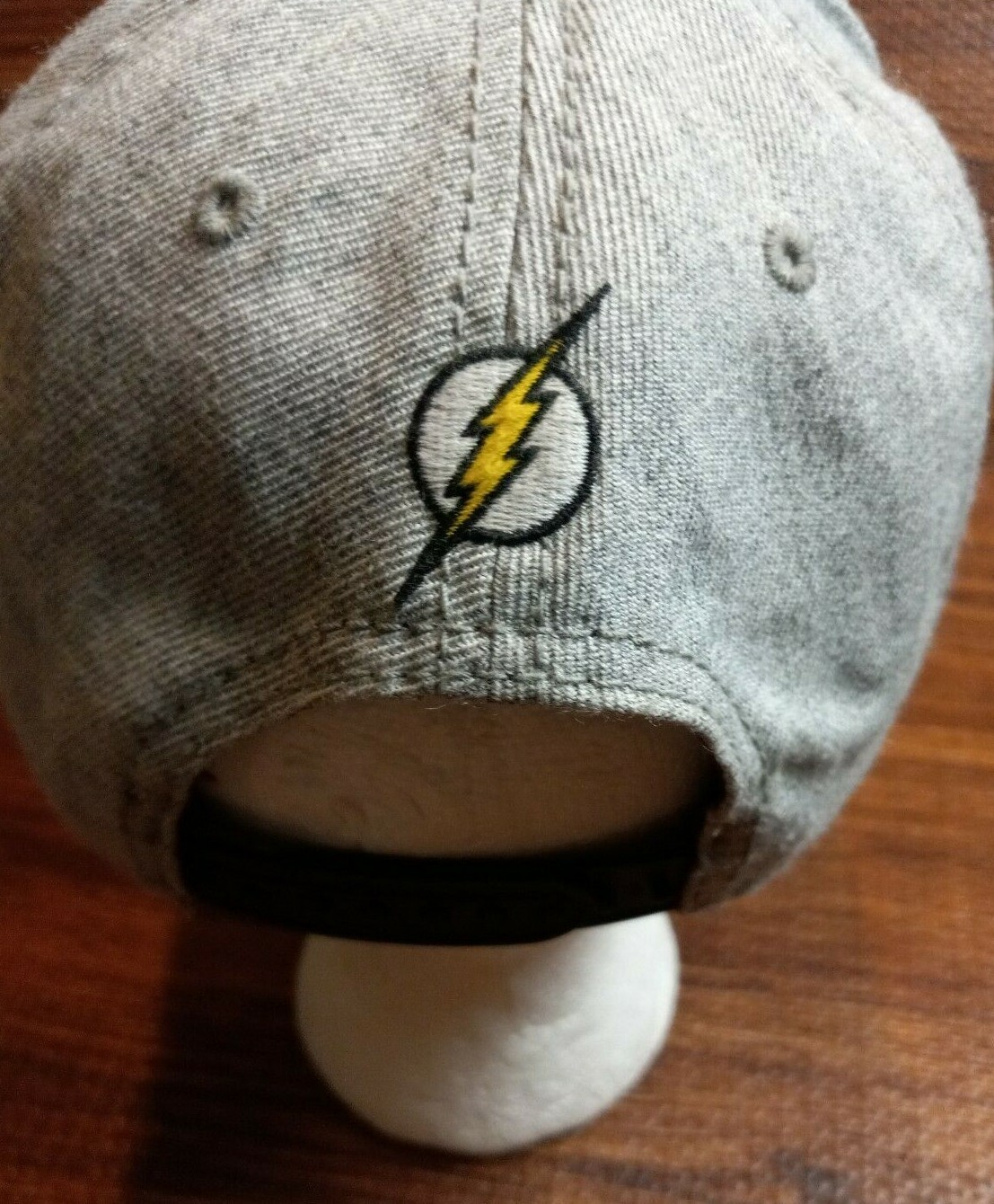DC Comics The Flash Snapback Hat Adjustable Cap - image 3