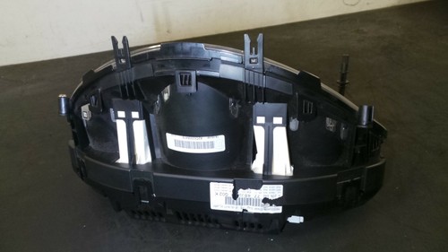Y219-037 Mercedes W204 C200 CDI Tacho Kombiinstrument Siemens VDO 2045407748 - Picture 5 of 11