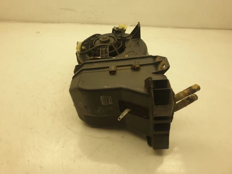 ДВИГАТЕЛЬ ВЕНТИЛЯТОРА ПЕРЕМЕННОГО ТОКА 90-95 TOYOTA 4RUNNER 2,4 Л V4 - Изображение 4 из 4