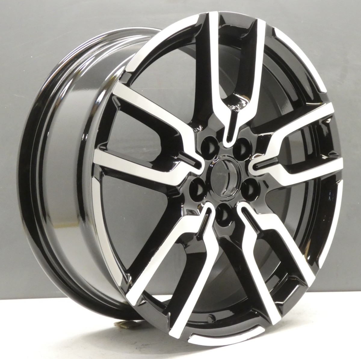 GENUINE MINI ALLOY SINGLE WHEEL J05 18