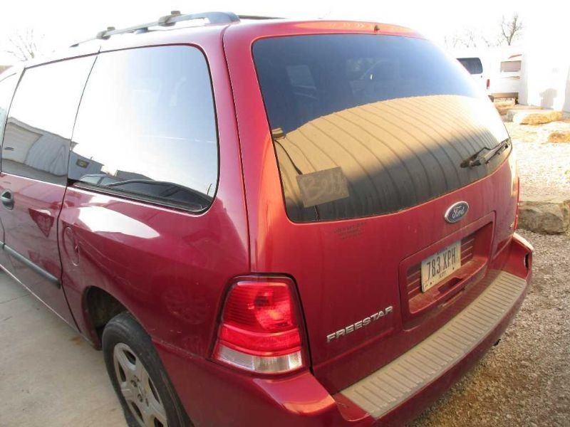 Wash Reservoir Thru 1/09/05 Fits 04-05 FREESTAR 258324