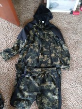 Never Not Hustling Boys Size L 10 Track Set Zip Hoodie Pants Camo Used Green