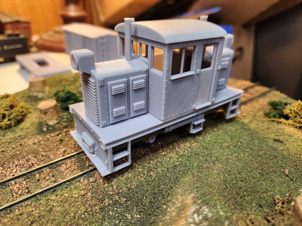 On30 Freelance Center Cab Switcher Kit 3D Printed With Cab Interior Details  - Image 3 of 4