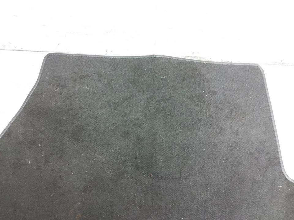 Alfombrilla de piso de carga para piso trasero Infiniti G35 2003-2006 sedán 84902-Al560 Foto 2 de 4