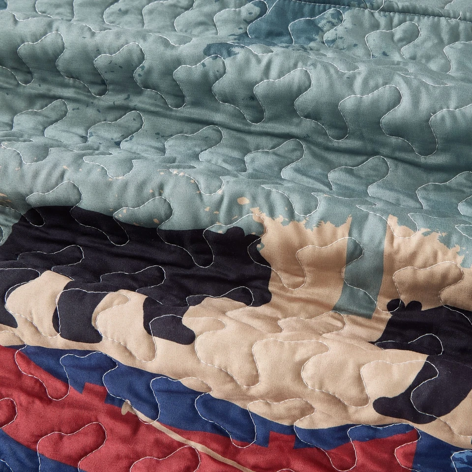 Virah Bella - Evening Stroll - Lightweight Reversible Quilt Set - Image 4 of 4