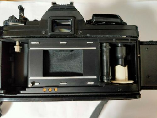 EXC Minolta X-700 Manual Film Camera with MD 35 - 50mm f3.5 Lens Made in Japan - Picture 4 of 12
