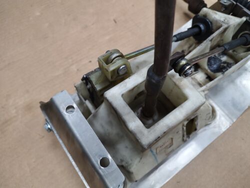 JDM 02-06 Acura RSX Type S OEM Manual Shifter Box Assembly K-tuned Cables, Plate - Picture 4 of 18