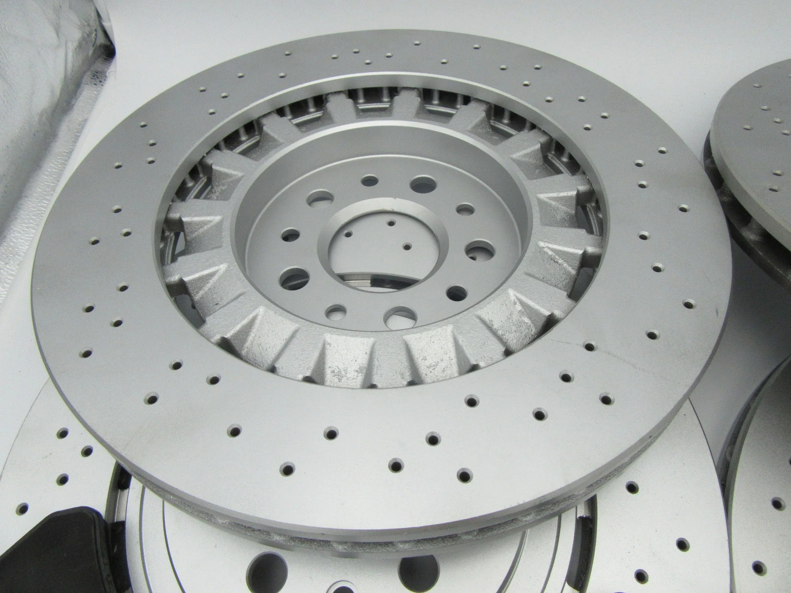 Maserati Ghibli Sq4 Quattroporte Front Rear Brake Pads Rotors HIGH PERFORMANCE