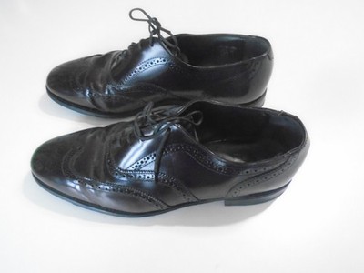 Nunn Bush Men s Oxford Wingtip Dress Shoes Burgandy Size 11D nice condition