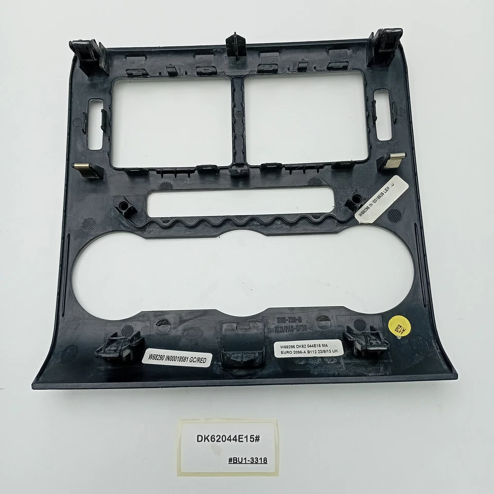 2013-2022 Land Rover Range Rover Sport REAR CENTRE AIR VENT CONSOLE DK62044E15 - Image 2 of 4