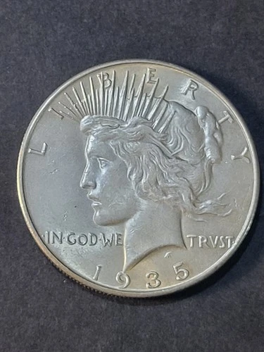 ORIGINAL AU/BU 1935-P PEACE SILVER DOLLAR NICE COIN W4
