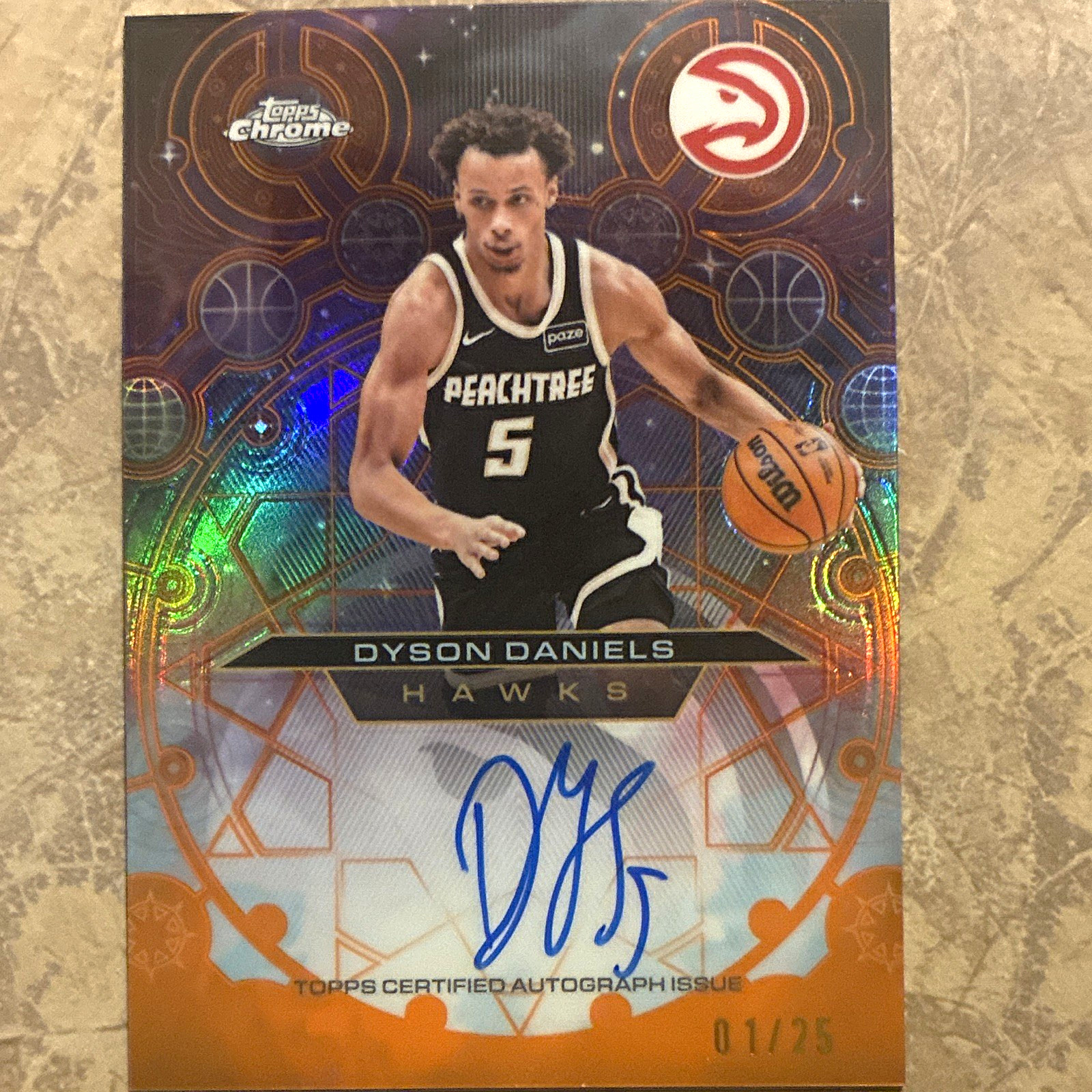 Topps Chrome Update 2025-26 Chromographs Dyson Daniels Hawks CH-DDA Auto /25