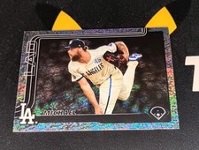 Michael Kopech #611 Sandglitter 2025 Topps Series 2 Los Angeles Dodgers 