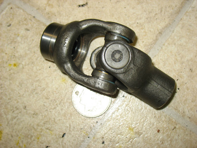 83 YAMAHA XV920 VIRAGO MIDNIGHT U-JOINT CROSS YOKE ASY eBay