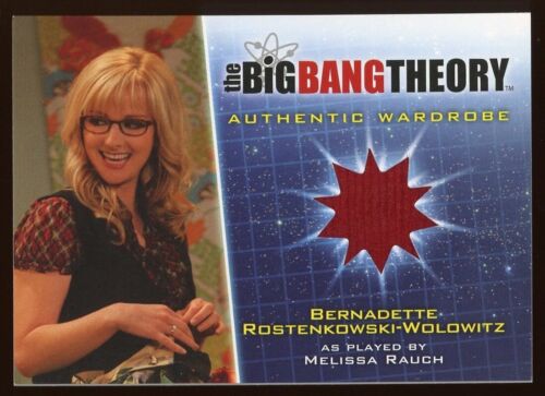 2013 The Big Bang Theory: Stagioni 5 Bernadette Rostenkowski Costume Card M13 - Foto 1 di 2