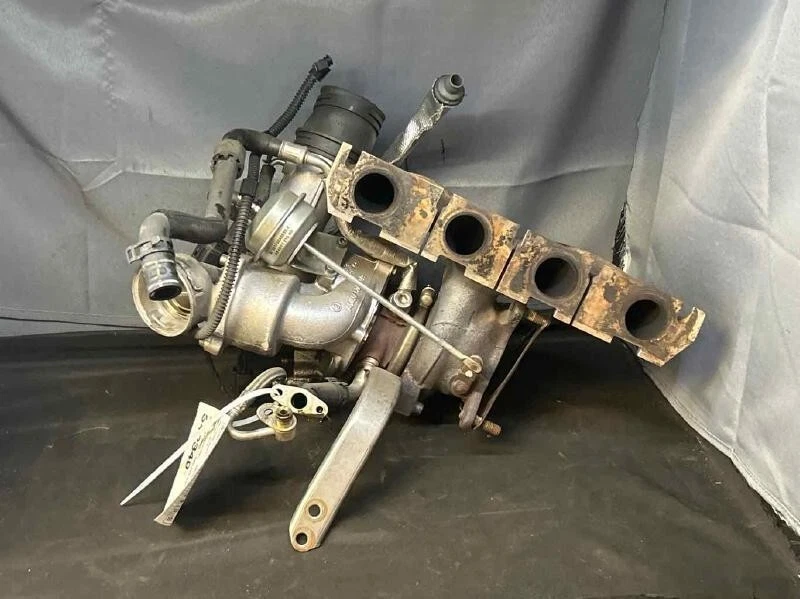 Оригинальный турбированный выпускной коллектор с турбокомпрессором для Volkswagen Tiguan 2,0 л 2009-2014 годов выпуска - Изображение 3 из 4