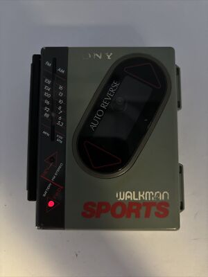 Rare Grey Sony Sports Walkman WM-F75 Radio/Cassette Player +