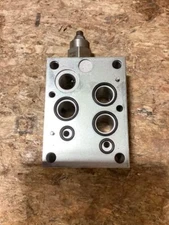 Sun Hydraulics CKP 0HX4-A2 Aluminum Sandwich Manifold -NOS