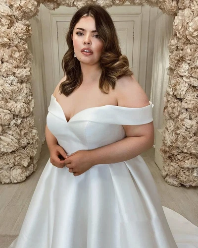 Plus Size Simple Wedding Dresses Off Shoulder Beaded A Line Satin Bridal Gowns - Picture 4 of 10