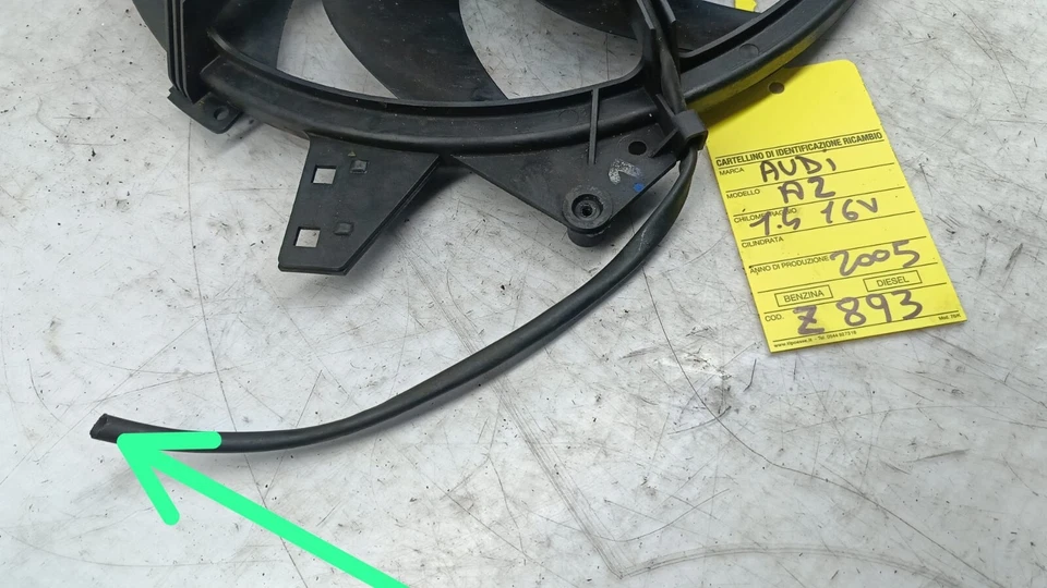 Ventola Radiatore Audi A2 1.4 Benzina 16v 2005 - Immagine 2 di 3