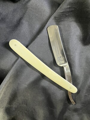 6/8 GEORGE BUTLER & CO SHEFFIELD ENGLAND SHAKESPEARE STRAIGHT RAZOR