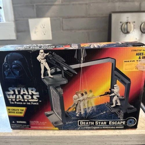 1996 Kenner Star Wars Power of the Force Death Star Escape Playset New Fast Ship