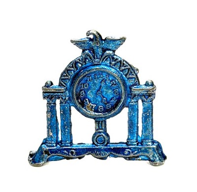 PRE 1910 CRACKER JACK PRIZE EAGLE TOP MANTLE CLOCK STAND UP BLUE CAST METAL TOY