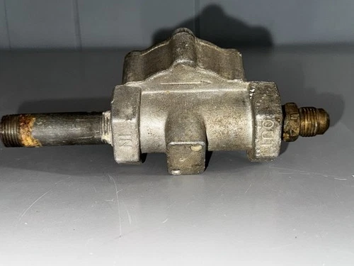 Webster Electric 3/8" #2 OIL SAFETY VALVE 60 PSI OSVA-38 Excellent Condition #2