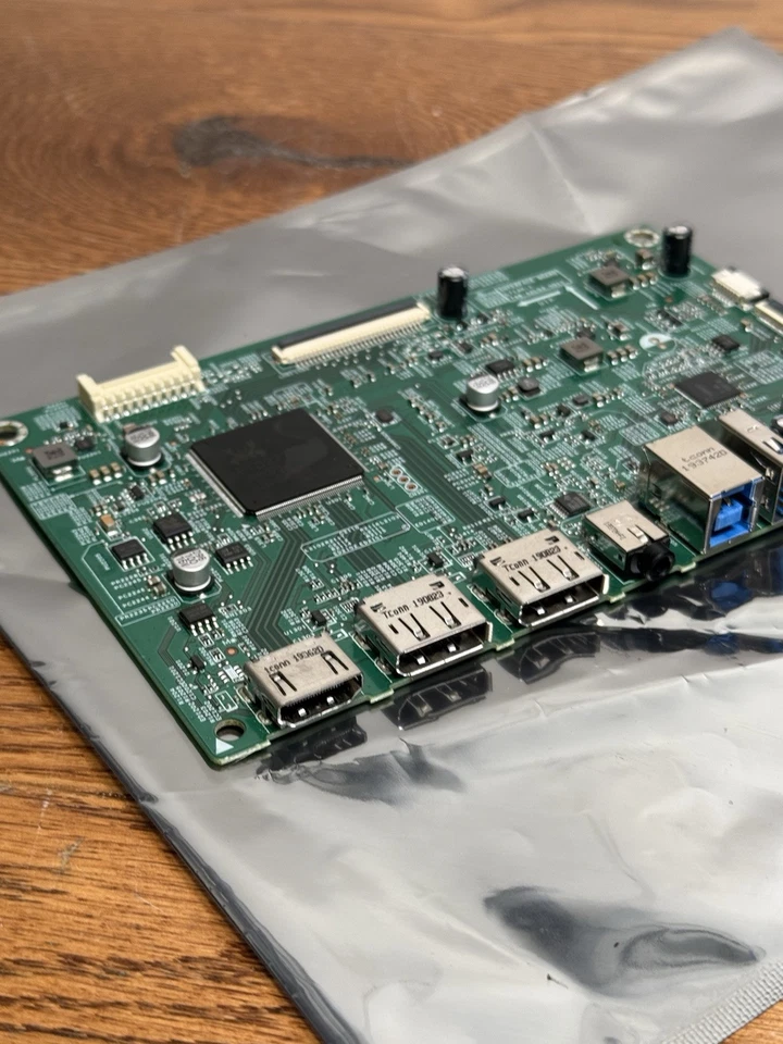 DELL U2419H MONITOR MAIN BOARD Interface board L7140-1 748.A2L03.0011 - Image 4 of 4