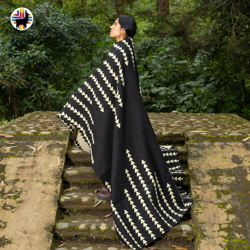 HANDMADE ALPACA BLANKET (Tacca chantieri) FREE SHIPPING IN USA, QUEEN SIZE - Image 3 of 4