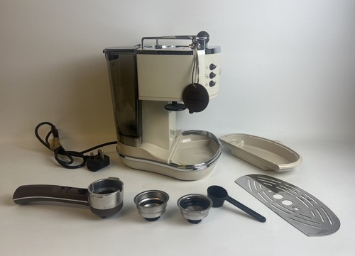 Delonghi Icona Vintage Espresso & Cappuccino Kaffeemaschine Creme/ Braun Getestet