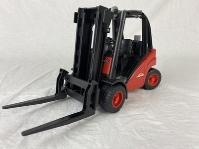 Bruder H30 Linde Forklift Red Construction Toy Adjustable Forks & Lift Mast 1:16