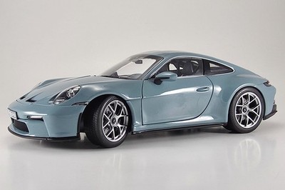 Norev 1:18-Scale Diecast Porsche 911 S/T 2023 | Meissen Blue | 187470