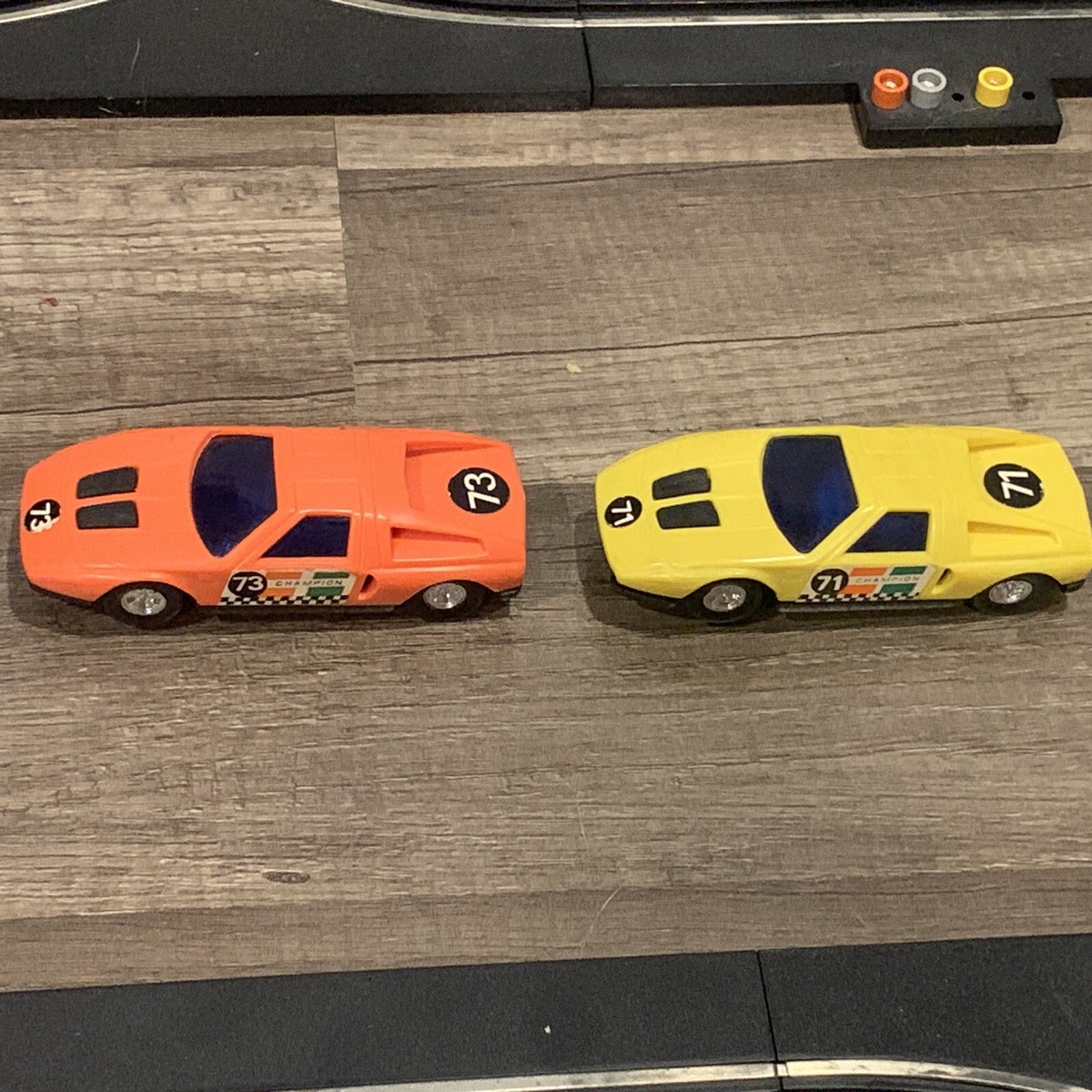 VTG 1970s SpeedTrax 19A Road Racing Slot Car Set Benz C111 W