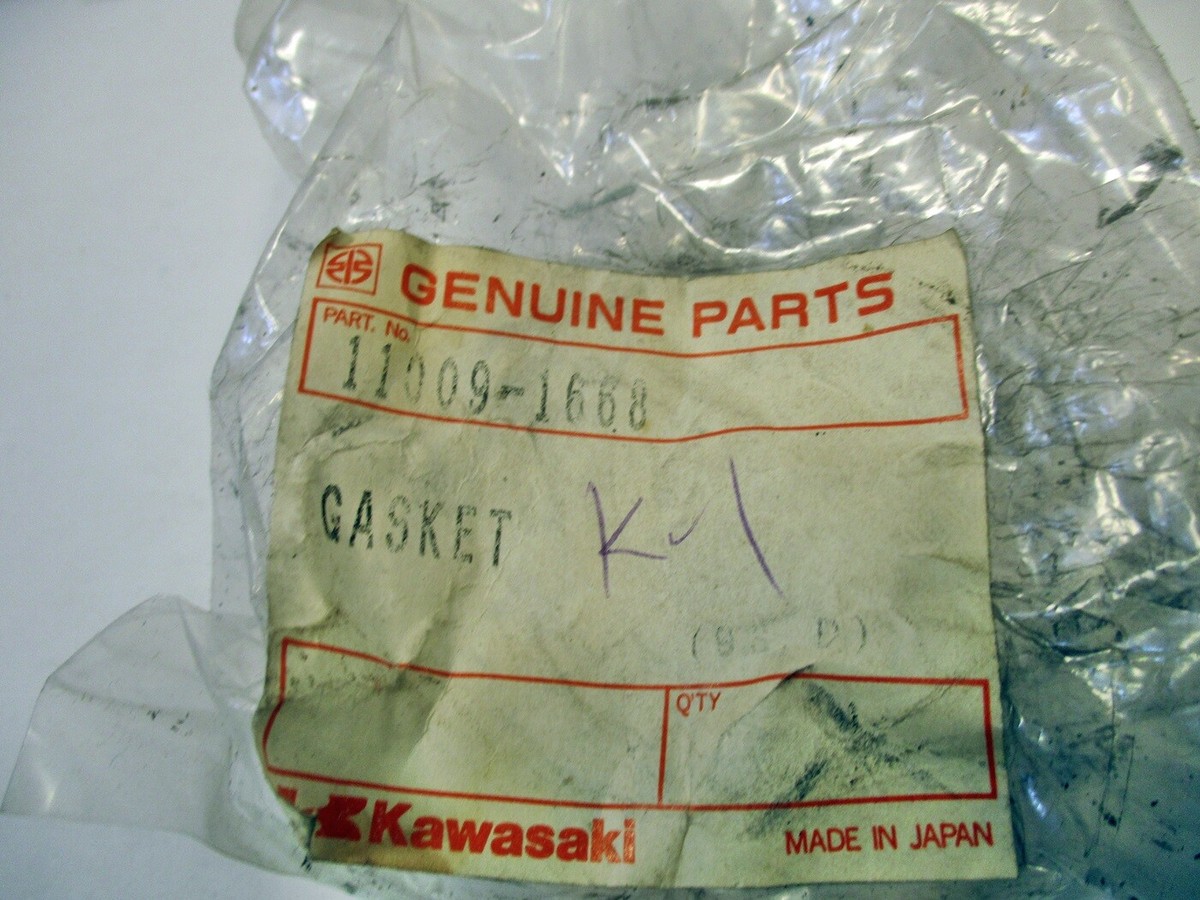 KAWASAKI 84 NINJA 900R EXHAUST MANIFOLD GASKET 11009-1668 ZX900A