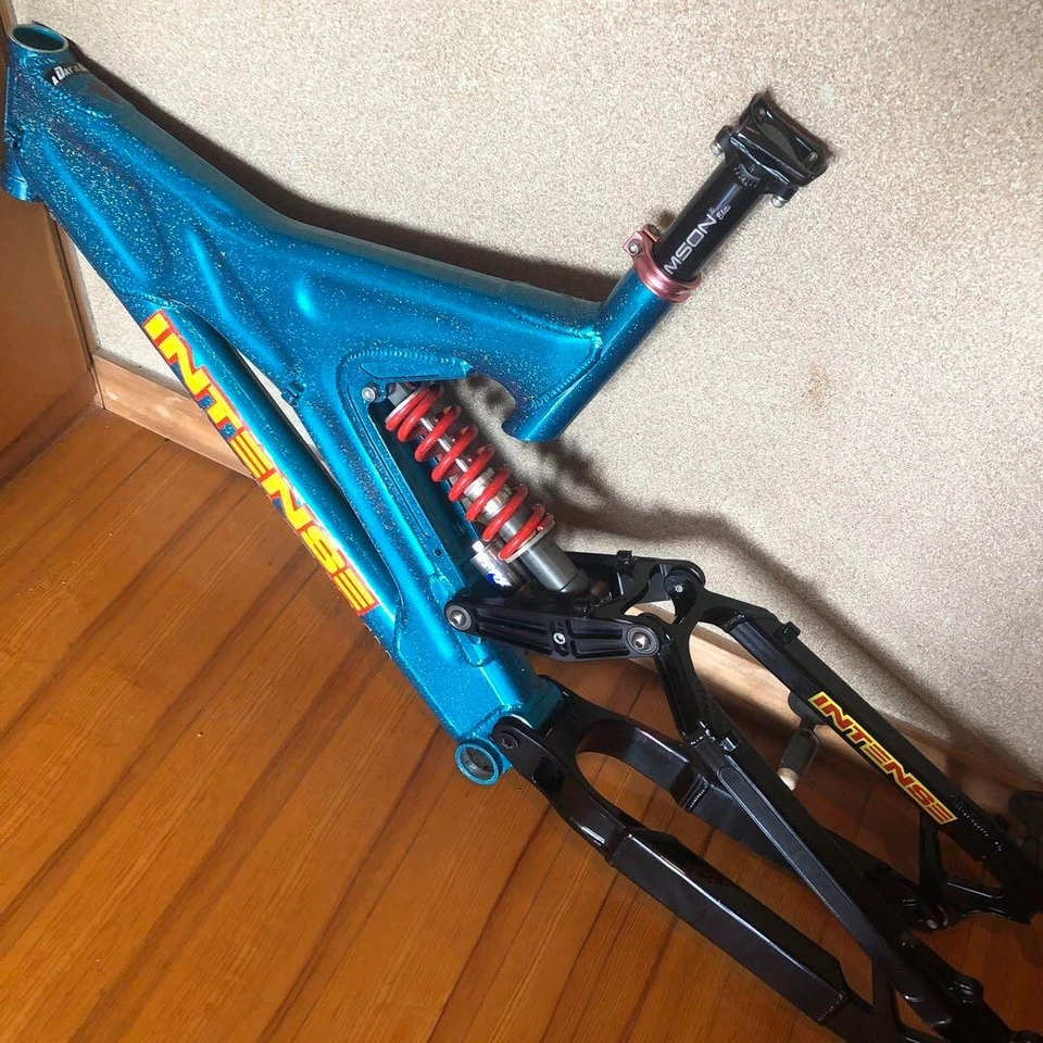 Cuadro INTENSE M-1 26” 520mm Mountain Bike cuadro con suspensión trasera usado Foto 2 de 4