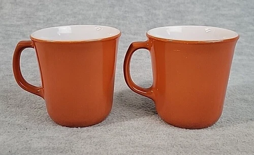 Vintage Corning Corelle Coffee Mugs/Cups Burnt Orange Lot of 2 Made in USA