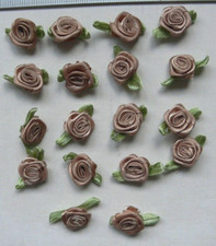 SATIN 12-15mm 18 FAWN BROWN ROSES - 25mm long Satin Green Leaves VerCpbrd