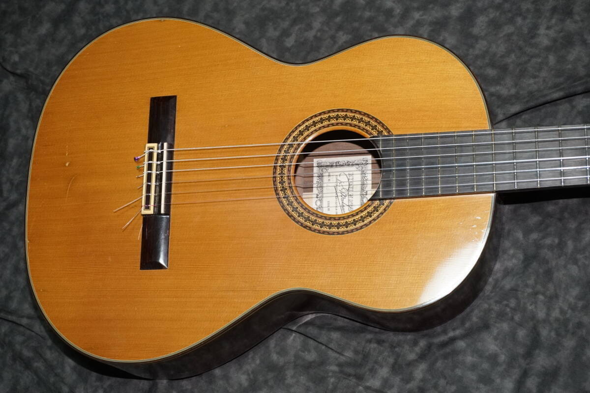 Classical Acoustic Guitar Ryoji Matsuoka Natural 1977 Japan